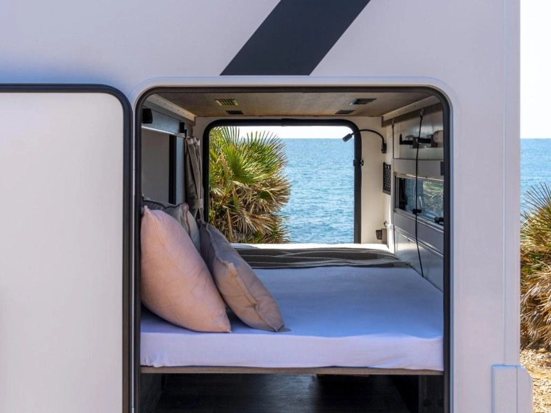 62cc93fe-cbed-483f-86ce-2e9e19adcf94_500